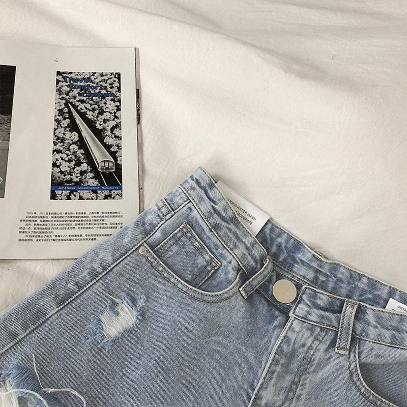 Distressed Jean Rip - 77HE damskie spodenki jeansowe z wysokim