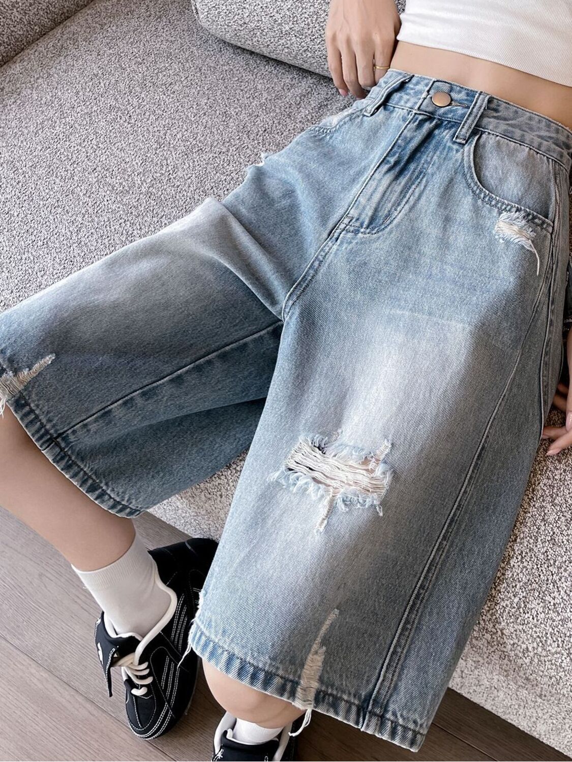 Distressed Jean Rip - Damskie szorty dżinsowe z wysokim stanem,