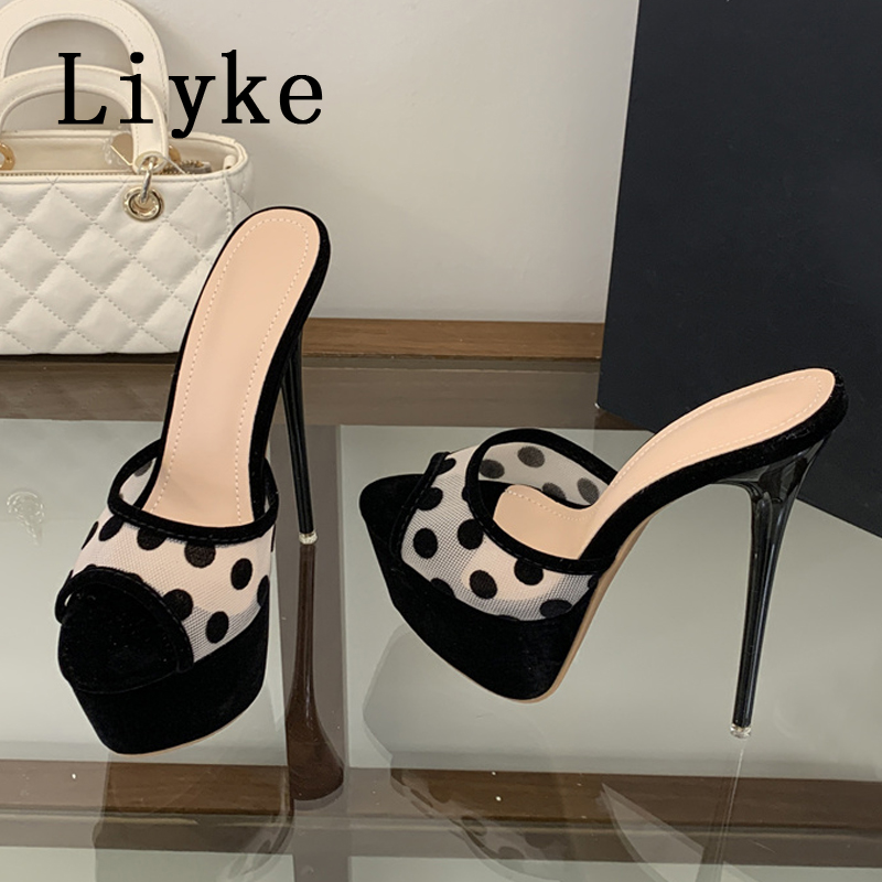 Liyke Fashion Show Super Wysok – Street Fashion Show recenzja i cena