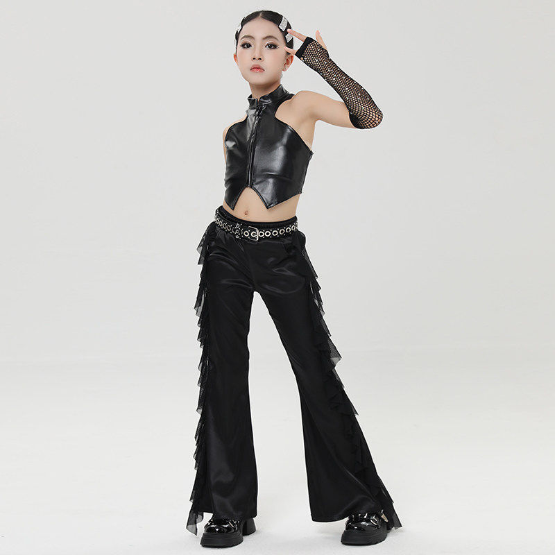 Modne nieregularne topy z deko – Street Fashion Outfit Girl recenzja i cena