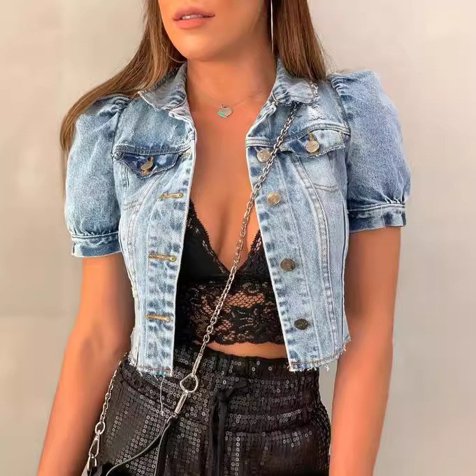 Damska kurtka jeansowa typu cr – Distressed Jean Rip recenzja i cena