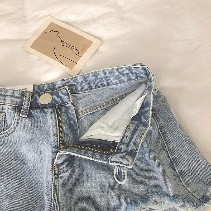 77HE damskie spodenki jeansowe – Distressed Jean Rip recenzja i cena