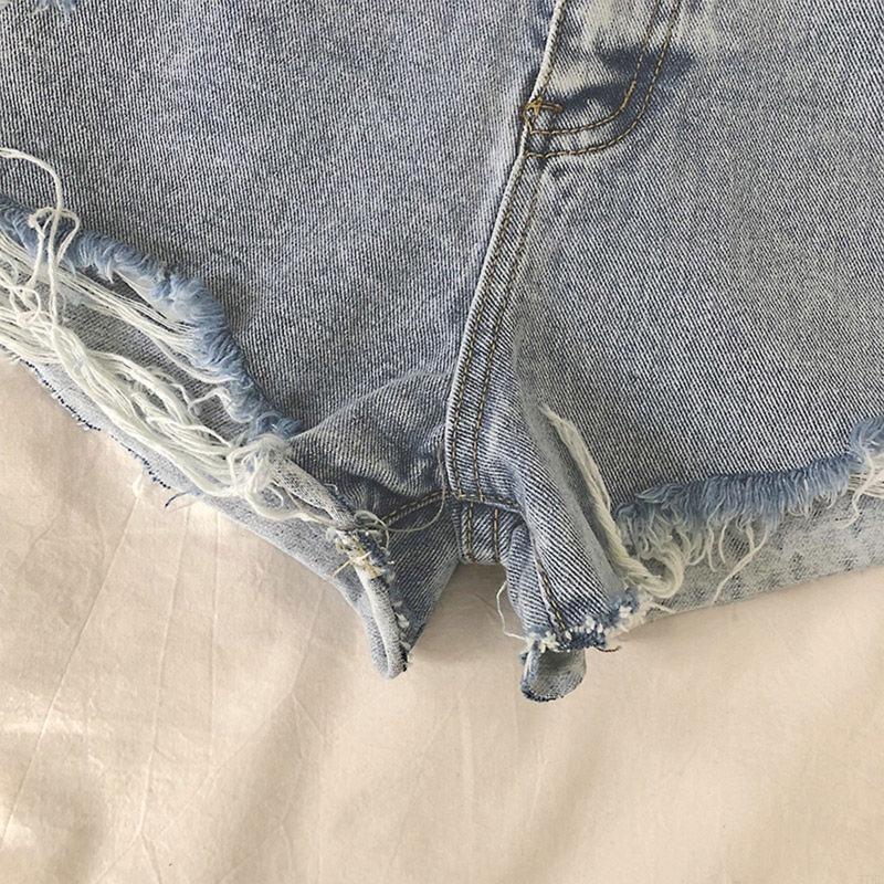 77HE damskie spodenki jeansowe – Distressed Jean Rip recenzja i cena