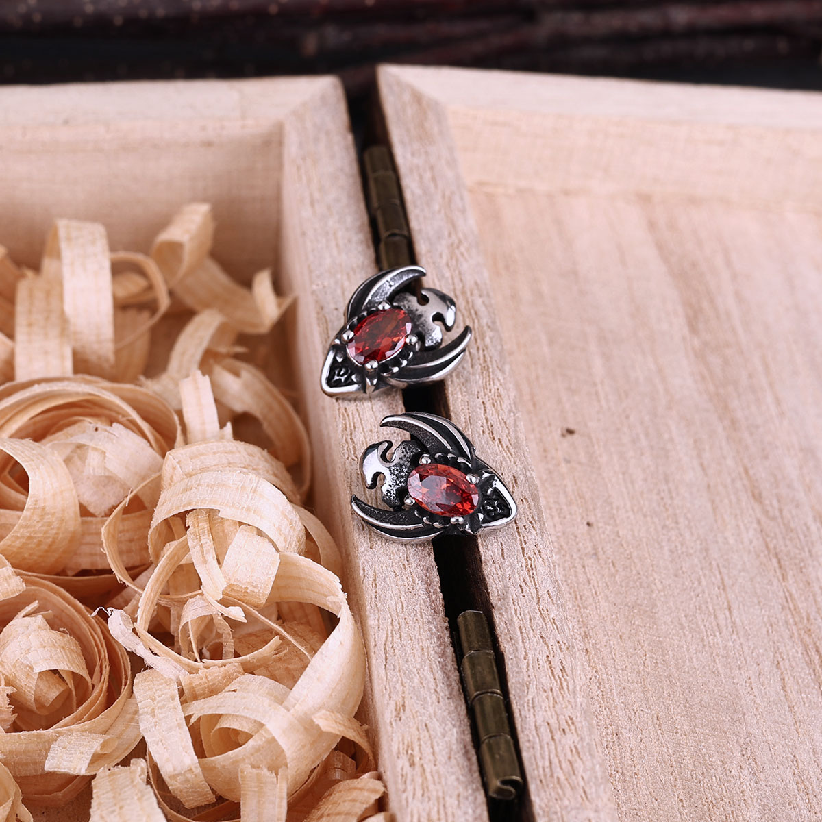 Spersonalizowana moda biedronk – Street Fashion Earrings recenzja i cena