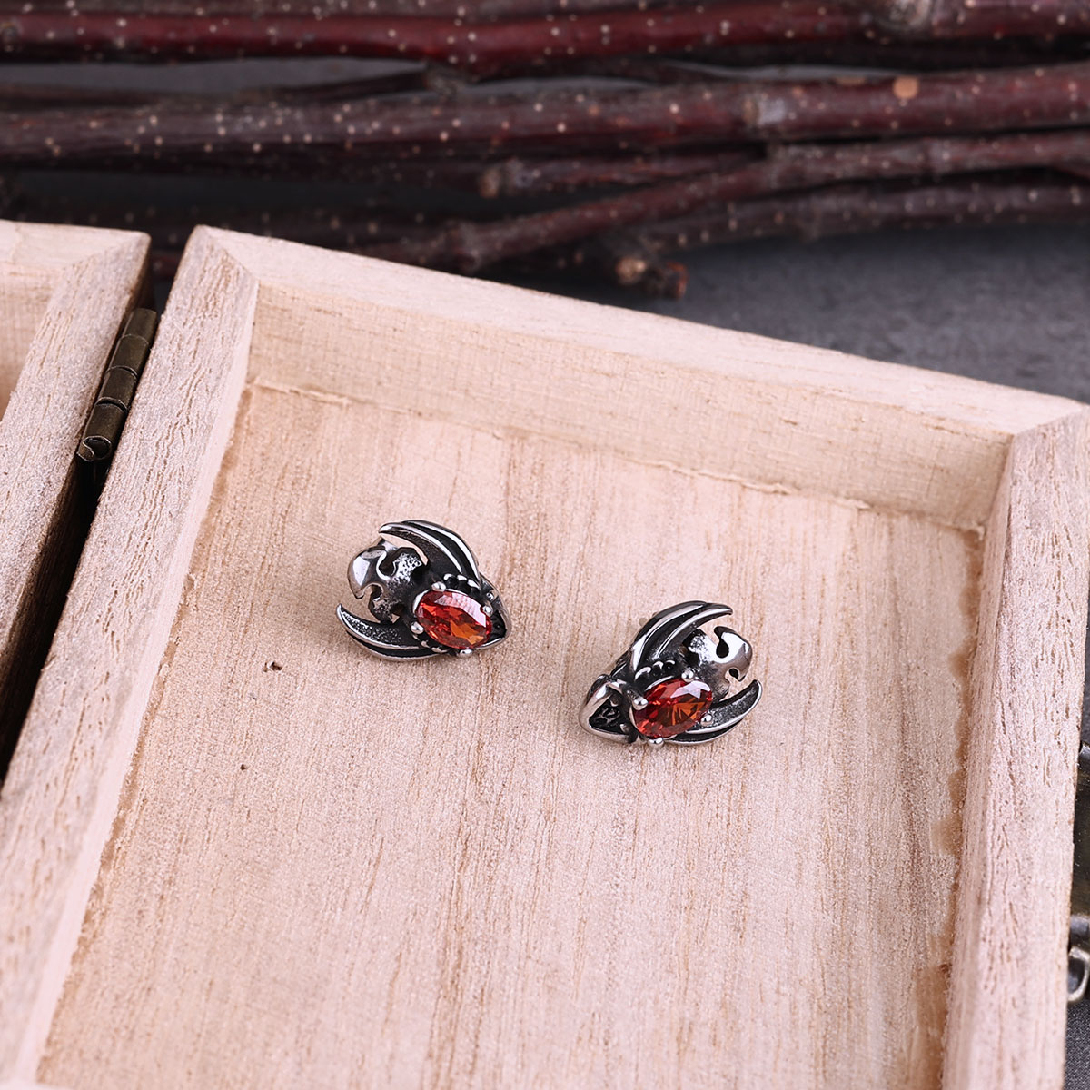 Spersonalizowana moda biedronk – Street Fashion Earrings recenzja i cena