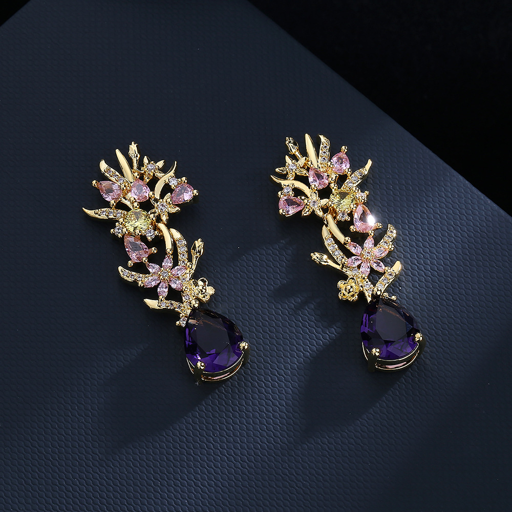 Przesadna atmosfera cyrkonowe  – Street Fashion Earrings recenzja i cena