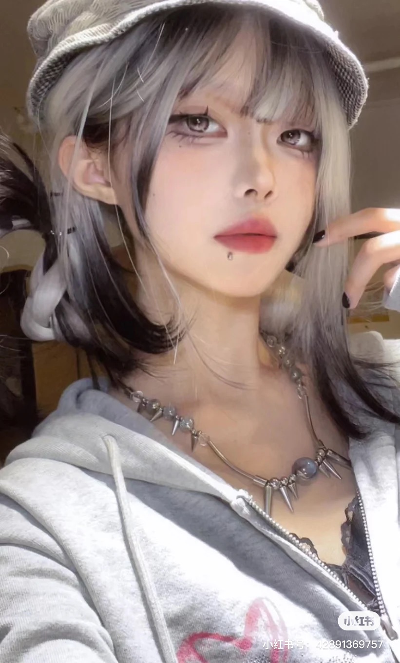 Naszyjnik Choker z Nitami ze S – Street Fashion Goth recenzja i cena