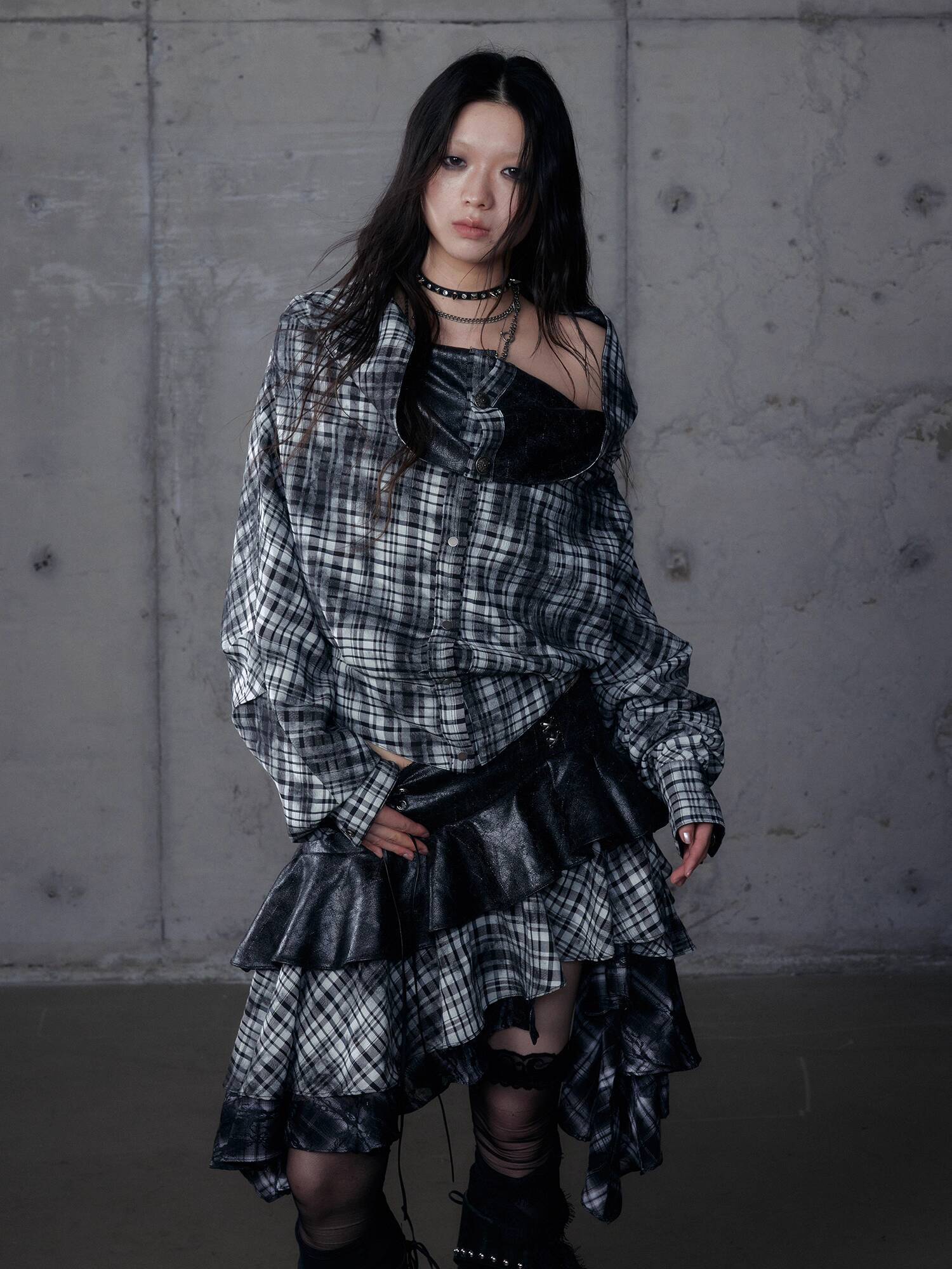 Nowa, ciemna, punkowa, modna,  – Queen Street Fashion recenzja i cena