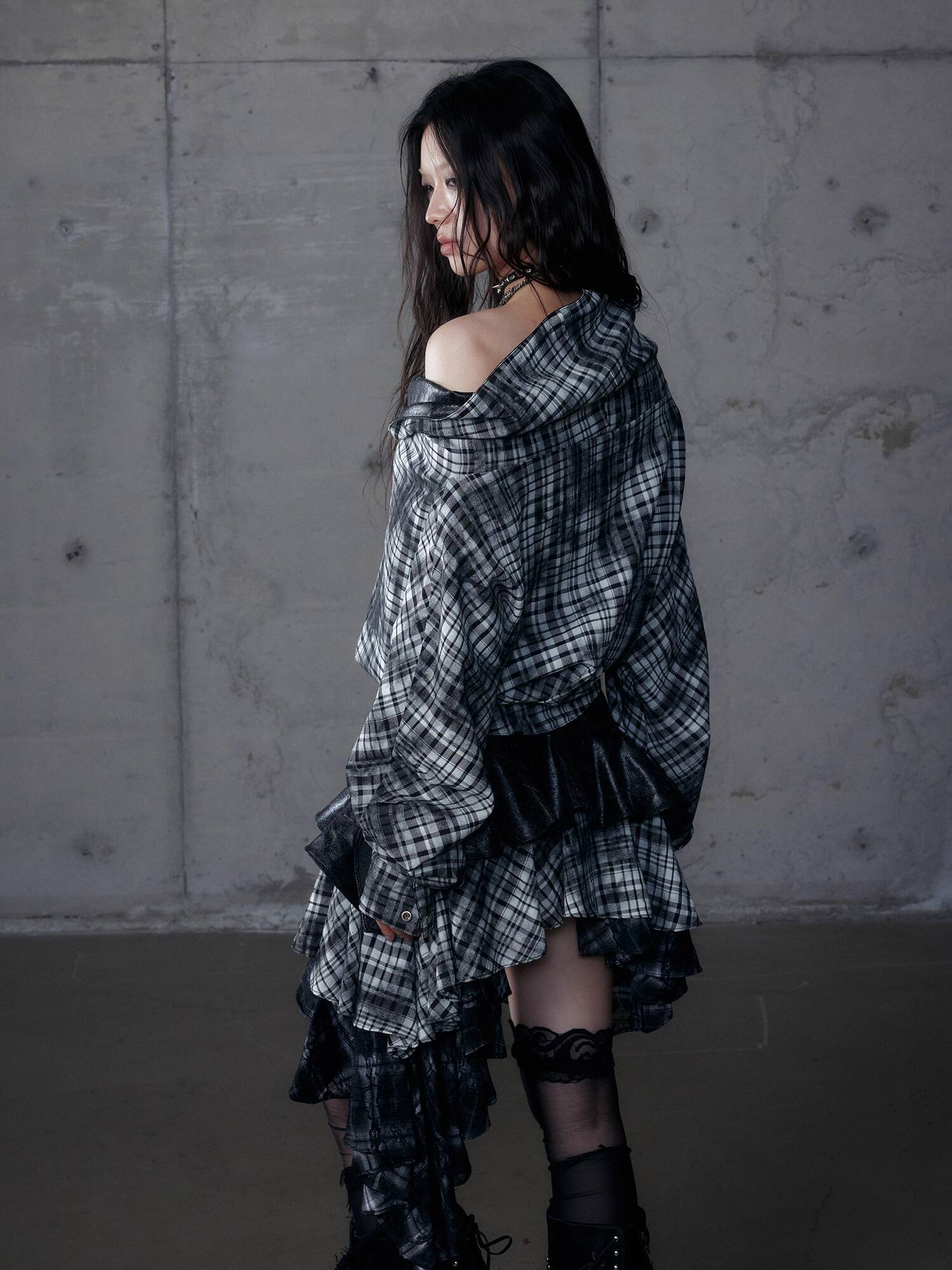 Nowa, ciemna, punkowa, modna,  – Queen Street Fashion recenzja i cena
