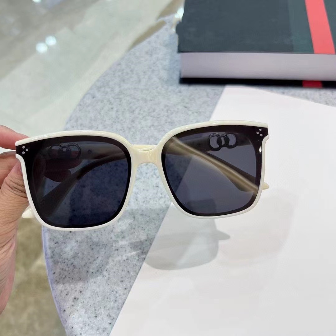 Okulary przeciwsłoneczne damsk – Italy Fashion Street recenzja i cena